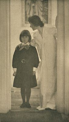 Käsebier, Blessed art thou among women.